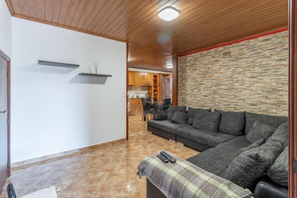 Casa Central - Peceful Mountain Retreat In Calheta Ribeira do Raposo Extérieur photo