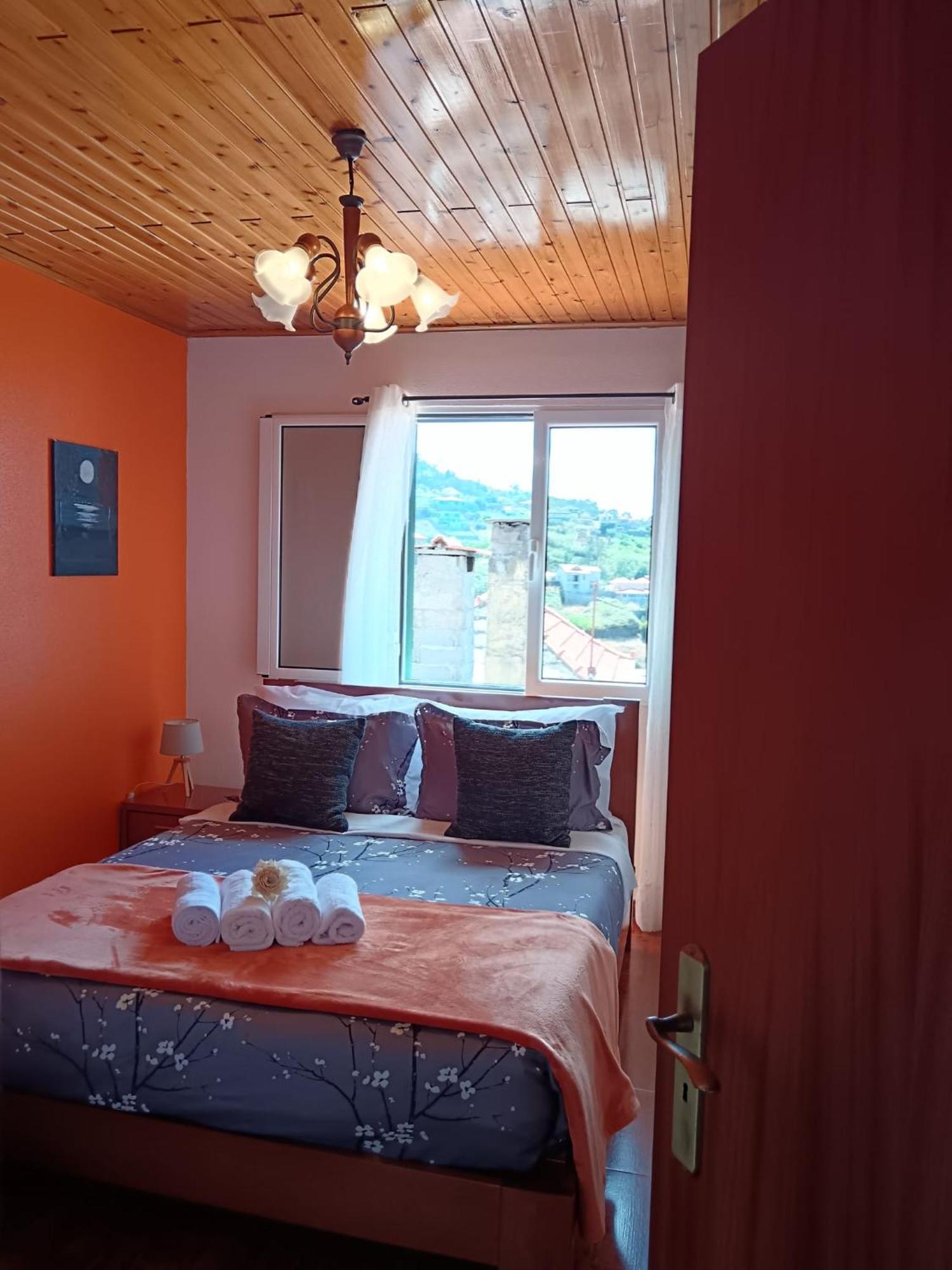 Casa Central - Peceful Mountain Retreat In Calheta Ribeira do Raposo Extérieur photo