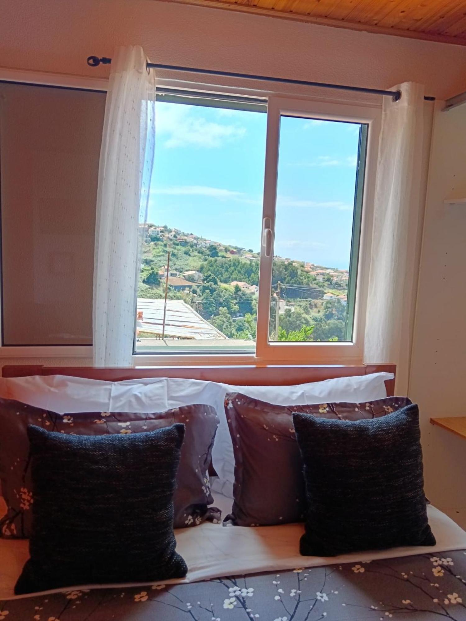 Casa Central - Peceful Mountain Retreat In Calheta Ribeira do Raposo Extérieur photo